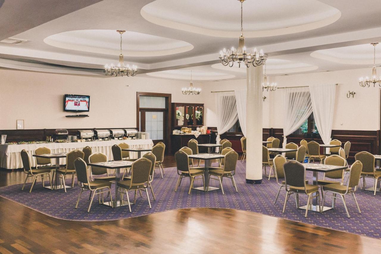 Hotel Czardasz Spa & Wellness Płock Exteriér fotografie