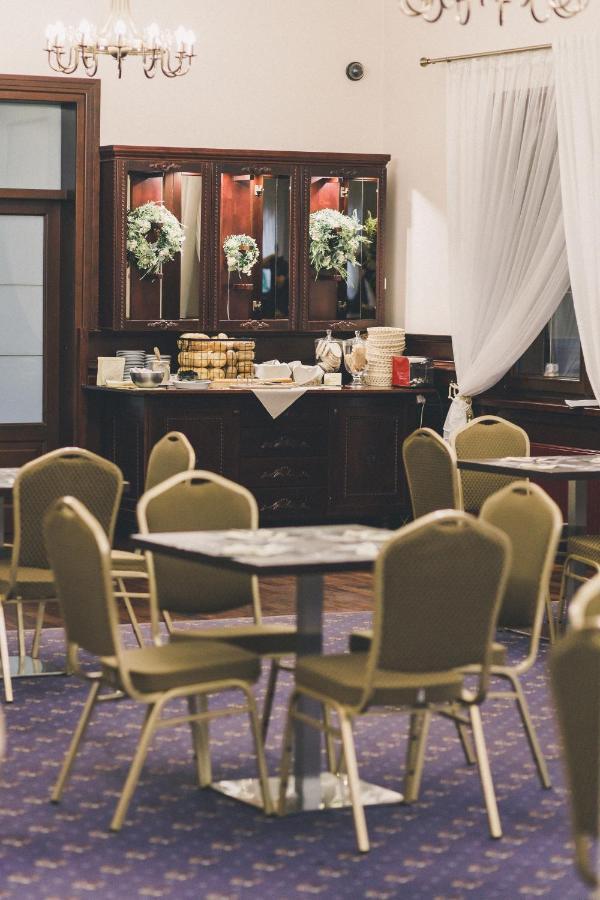 Hotel Czardasz Spa & Wellness Płock Exteriér fotografie