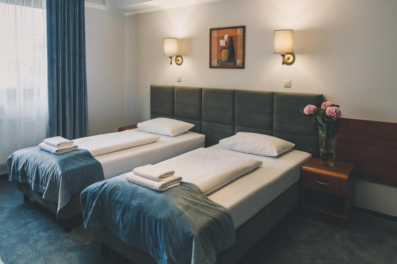 Hotel Czardasz Spa & Wellness Płock Exteriér fotografie