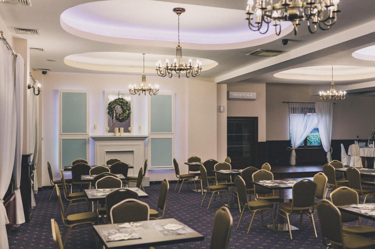 Hotel Czardasz Spa & Wellness Płock Exteriér fotografie