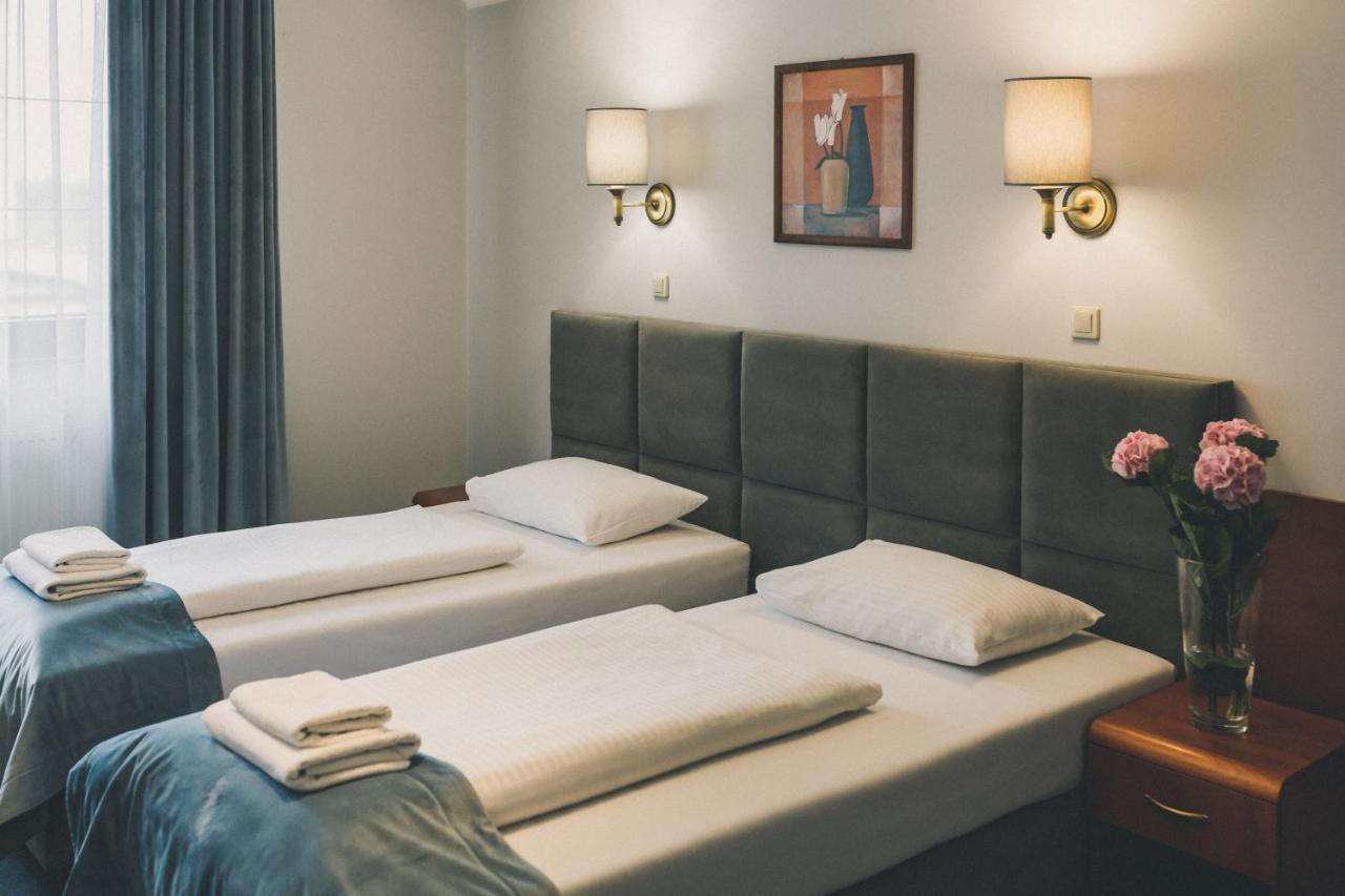 Hotel Czardasz Spa & Wellness Płock Exteriér fotografie